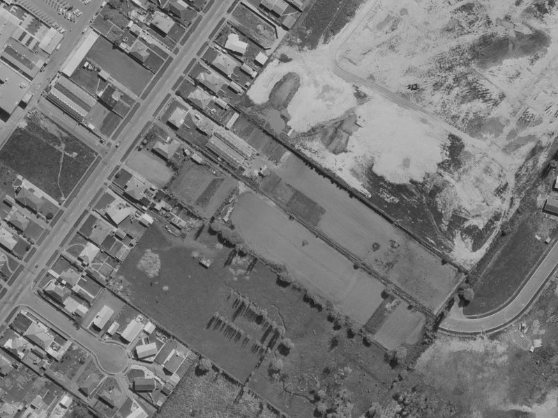 30 Shetland Street from the air, 1970-1974