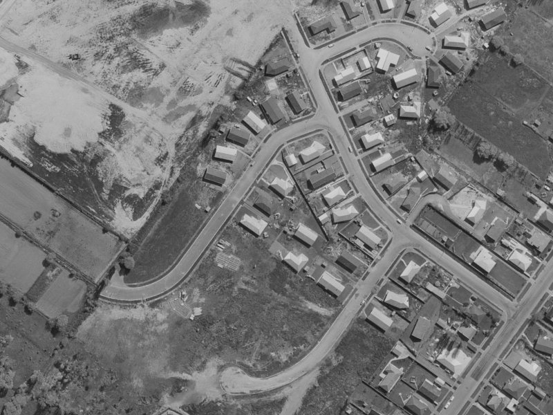 6 Claymore Street from the air, 1970-1974