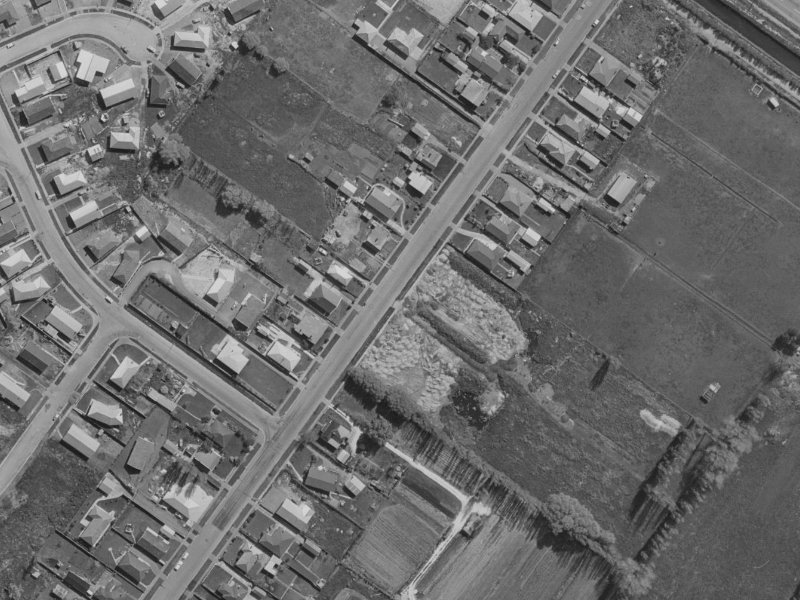 103-105 St Lukes Street from the air, 1970-1974