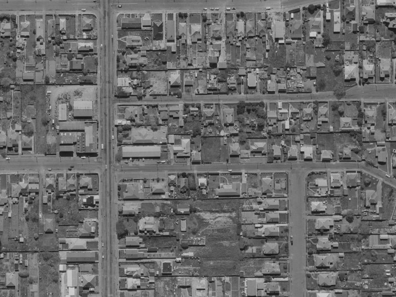 15 Ruskin Street from the air, 1970-1974