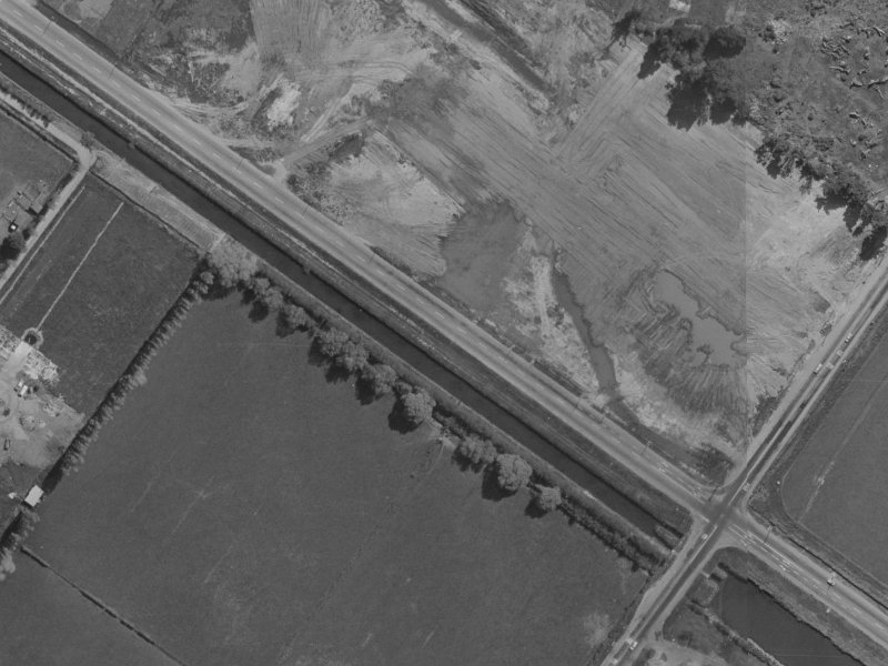 89 Bayswater Crescent from the air, 1970-1974