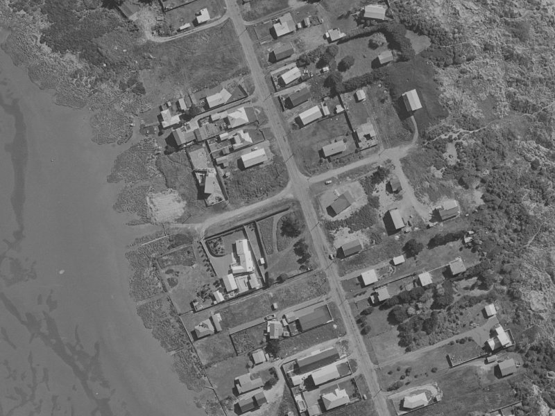 8 Penguin Street from the air, 1970-1974
