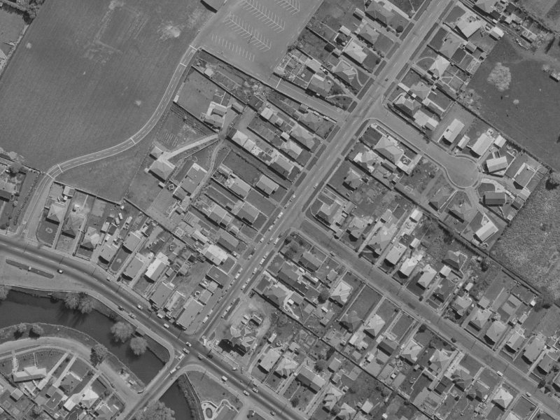 17 Hargood Street from the air, 1970-1974