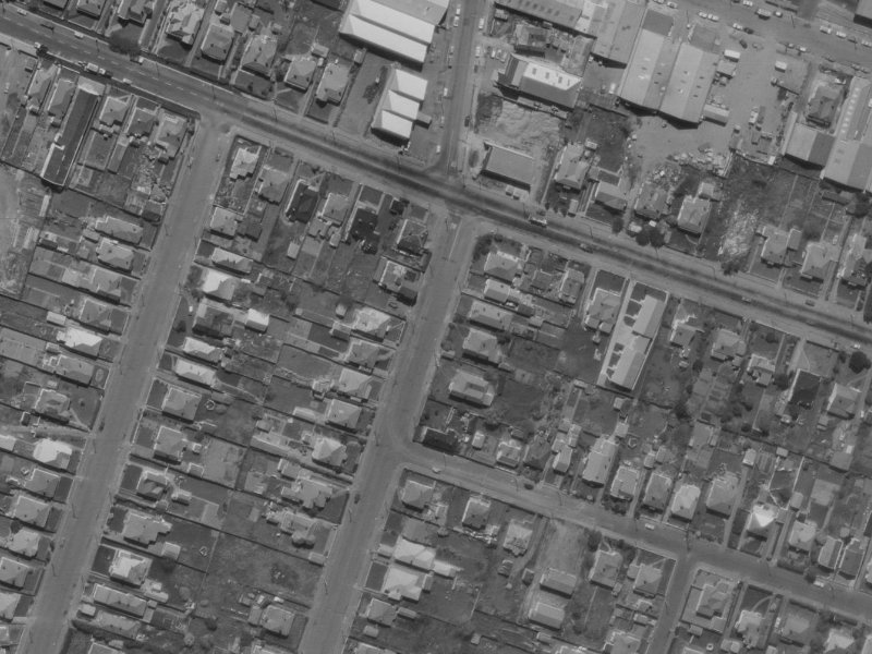 68 Thackeray Place from the air, 1970-1974