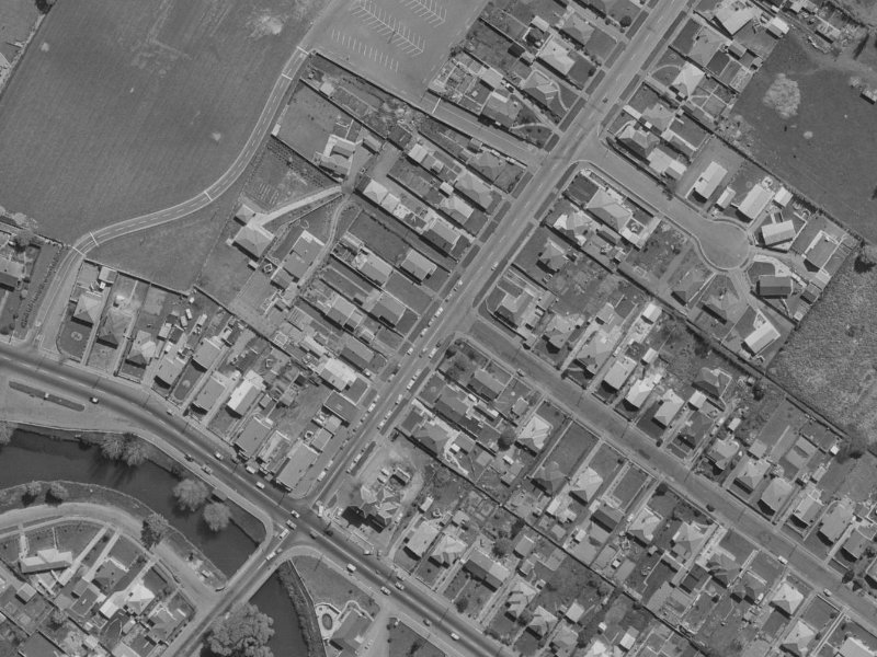 14 Hargood Street from the air, 1970-1974