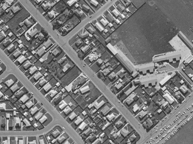 29 Seymour Street from the air, 1970-1974