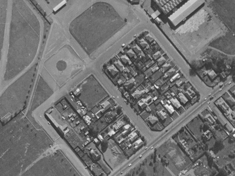 16 Lindores Street from the air, 1970-1974