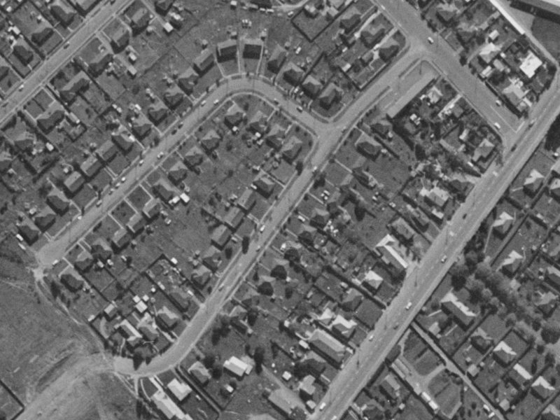 13 De Havilland Street from the air, 1970-1974