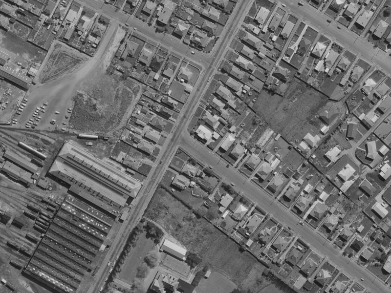 100 Ensors Road from the air, 1970-1974