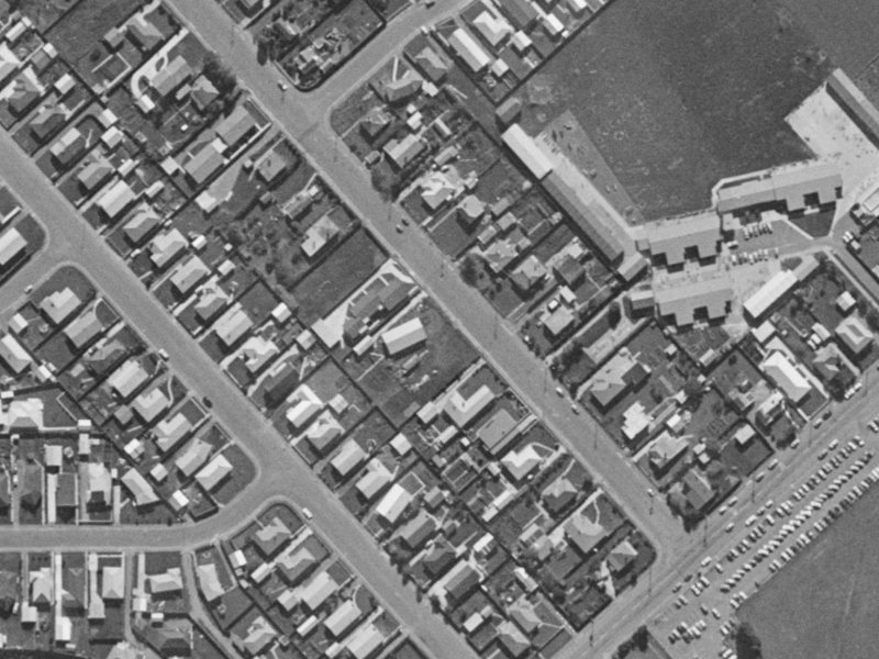 36 Seymour Street from the air, 1970-1974