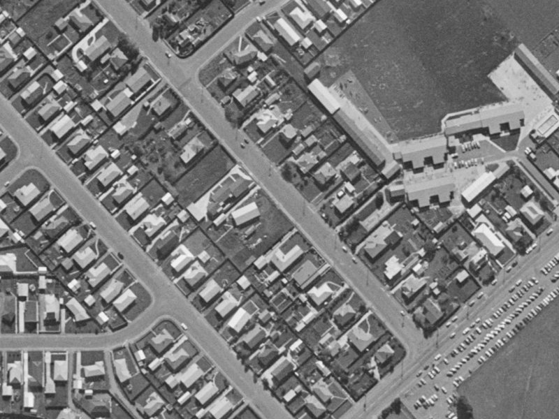 38 Seymour Street from the air, 1970-1974
