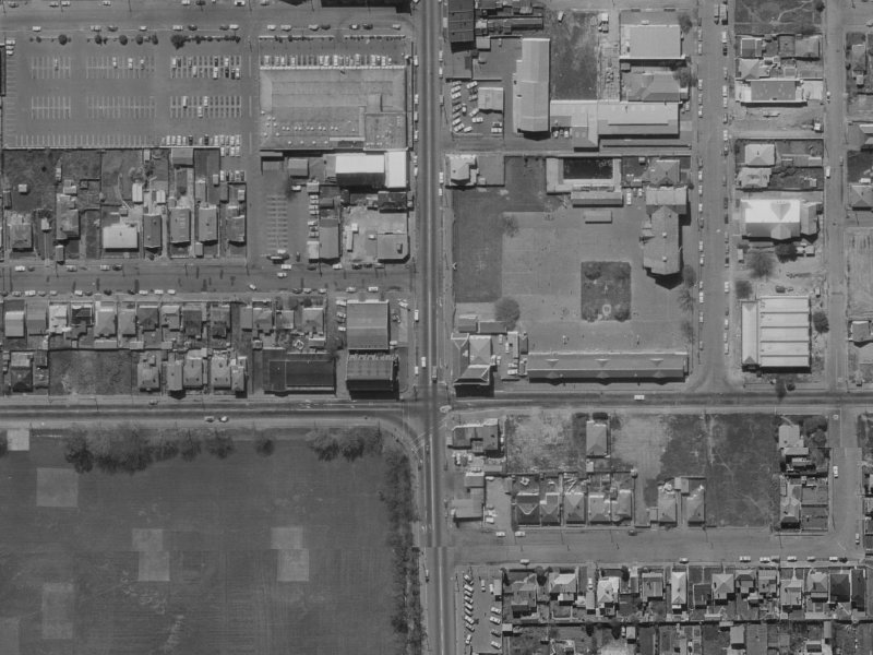 14/4 Waverley Street from the air, 1970-1974