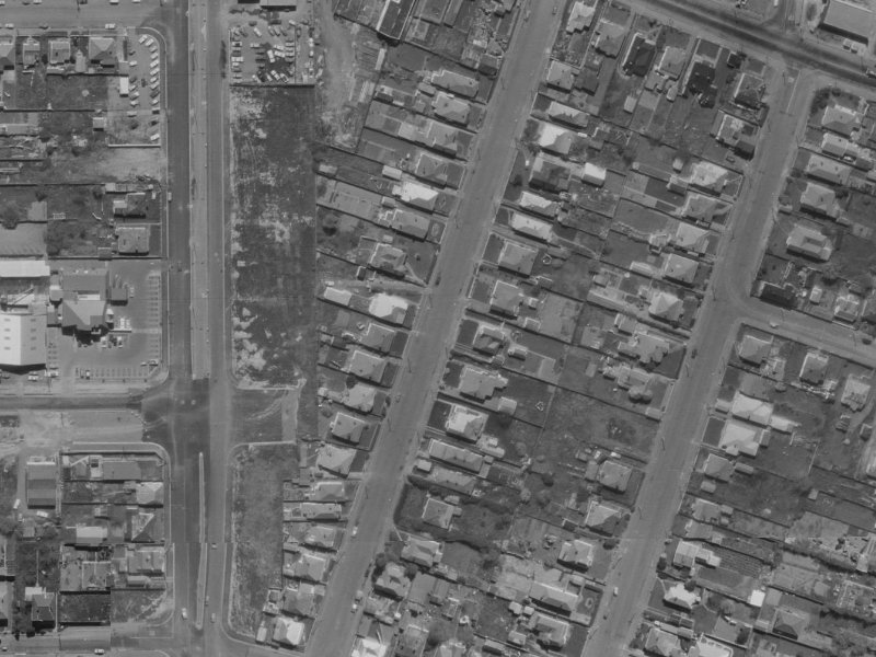18D Defoe Place from the air, 1970-1974