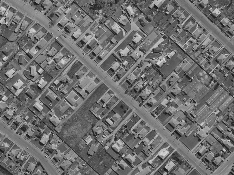 66 Mackenzie Avenue from the air, 1970-1974