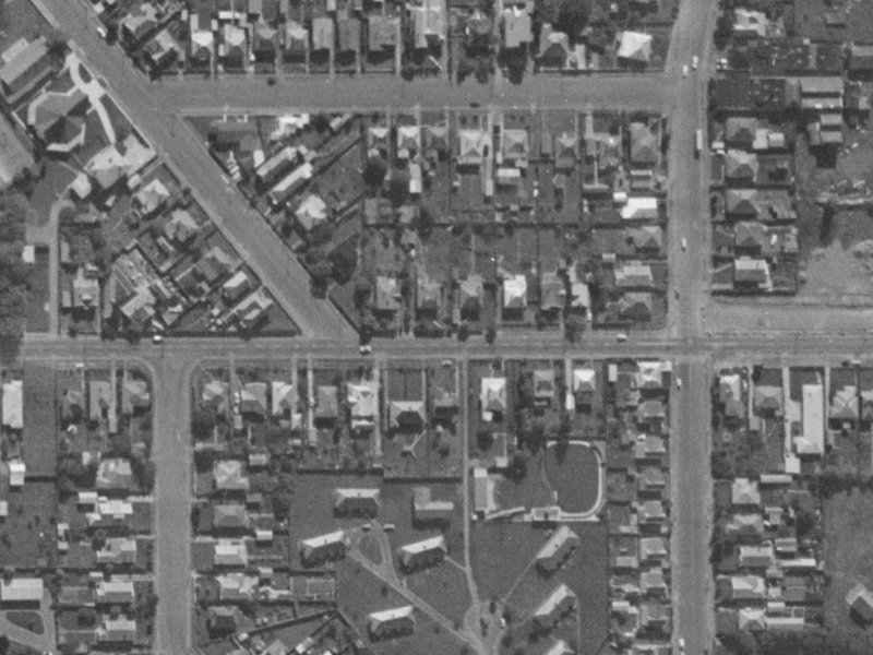 115B Jerrold Street North from the air, 1970-1974