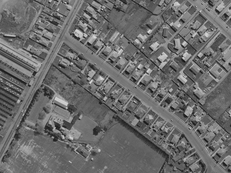 20 Sullivan Avenue from the air, 1970-1974