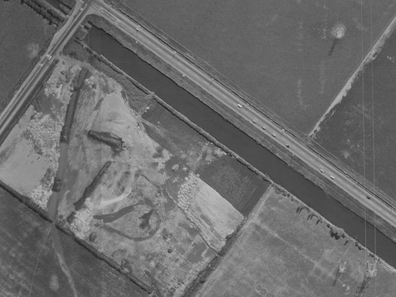 14 Kestrel Place from the air, 1970-1974