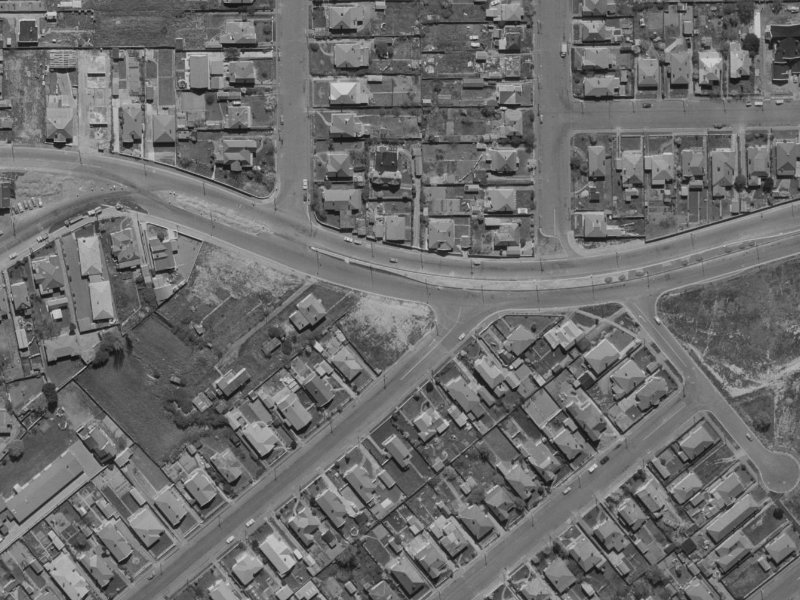 43 Bolton Avenue from the air, 1970-1974