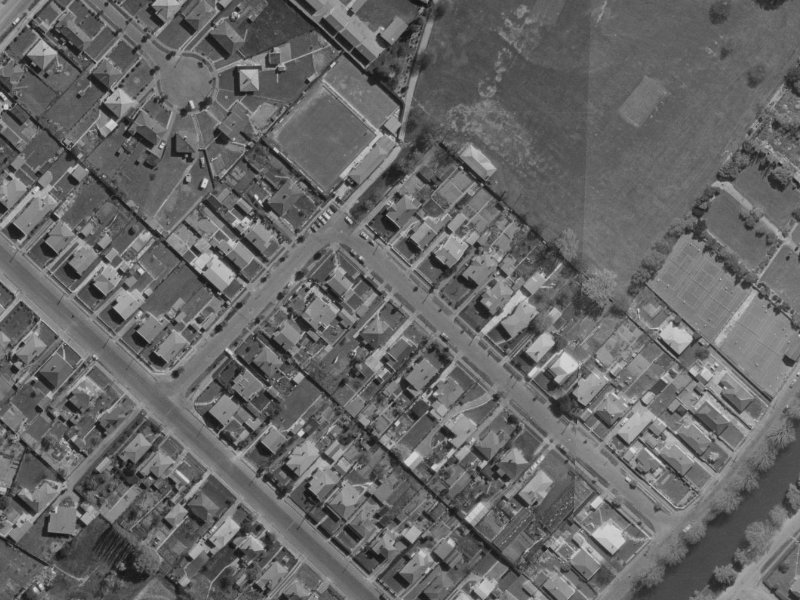 22 Silvester Street from the air, 1970-1974