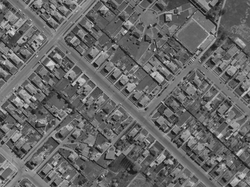 83 Wildberry Street from the air, 1970-1974