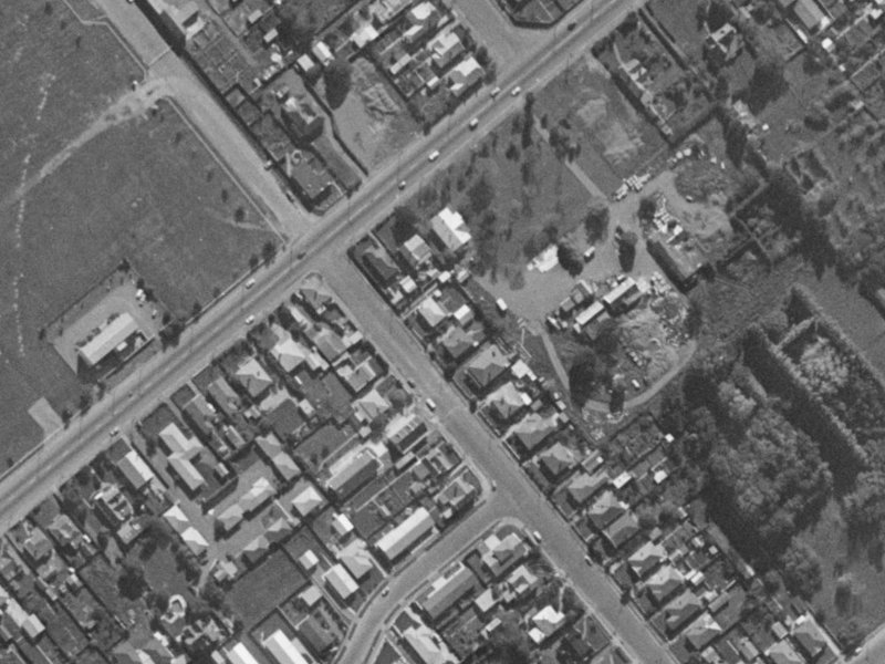 32 Nairn Street from the air, 1970-1974