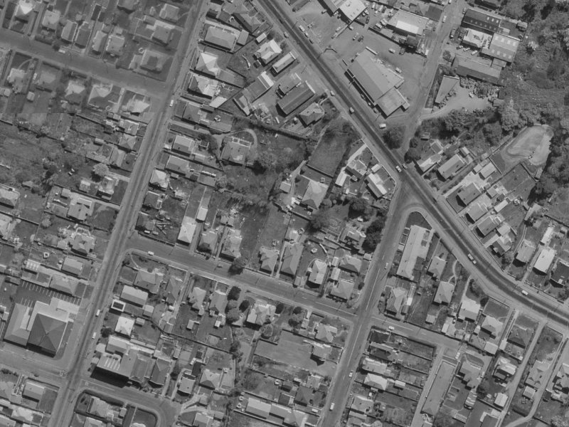 479 Brougham Street from the air, 1970-1974
