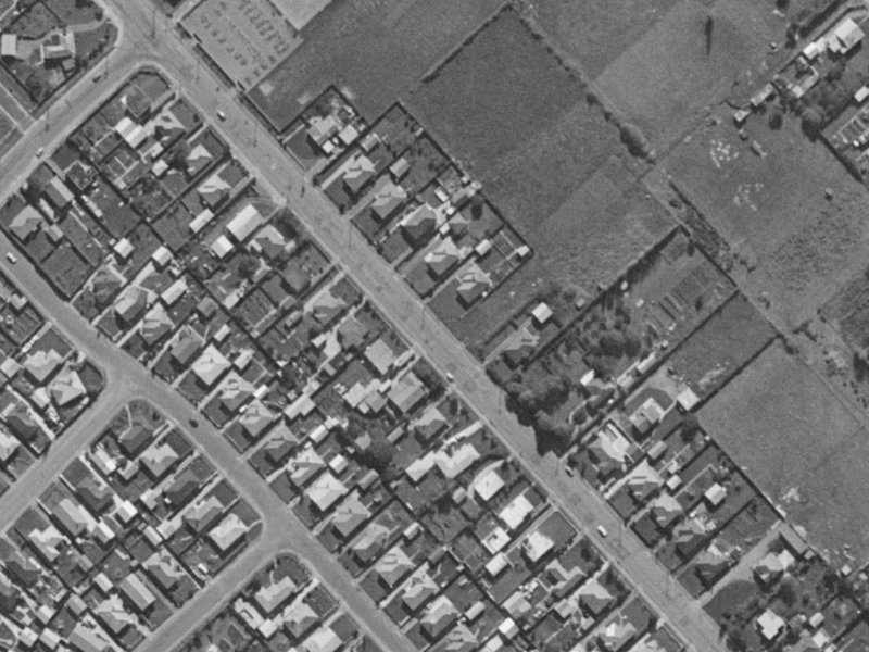 49 Amyes Road from the air, 1970-1974