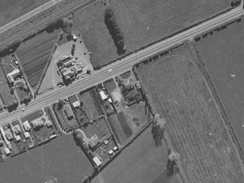 677 Main South Road from the air, 1970-1974