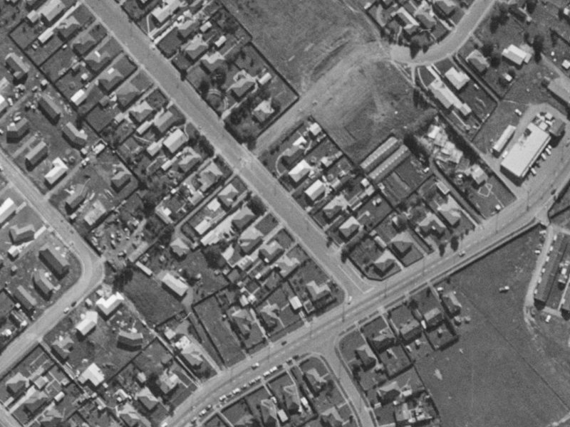 100 Neill Street from the air, 1970-1974