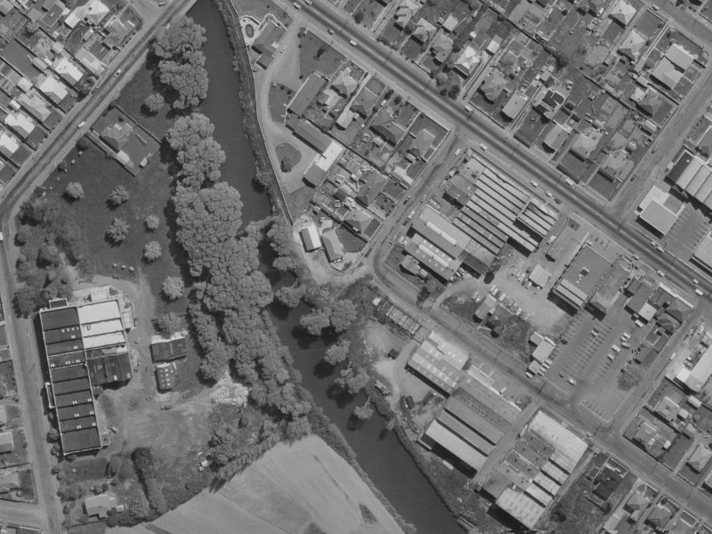 9 Heathcote Street from the air, 1970-1974
