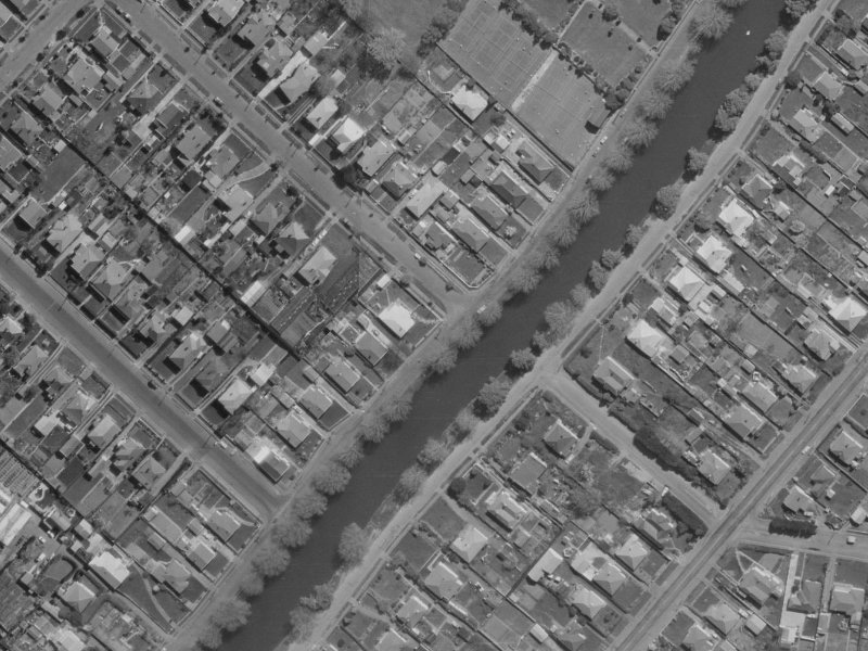 60 Richardson Terrace from the air, 1970-1974