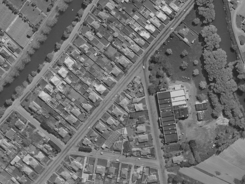 30 Radley Street from the air, 1970-1974