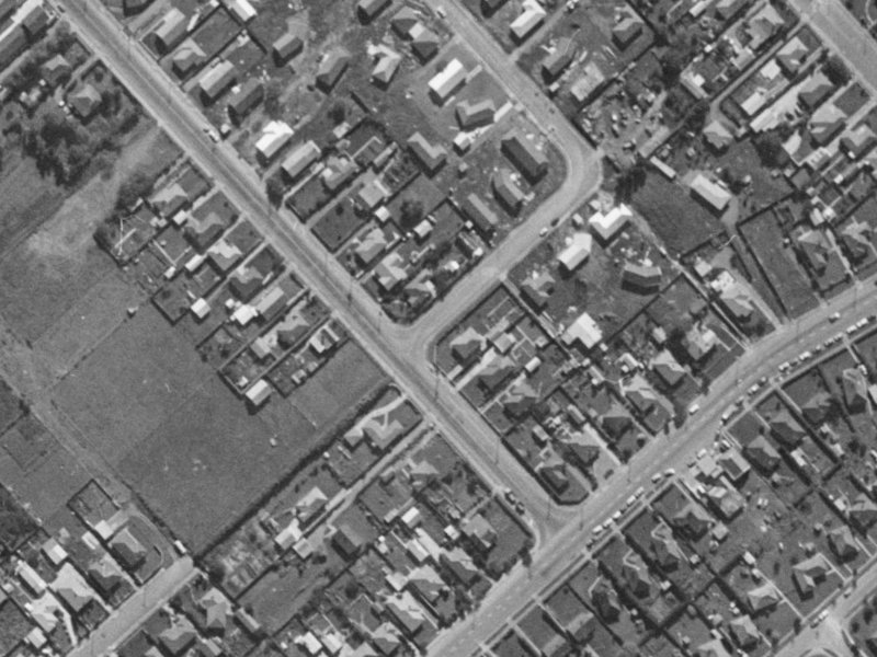 123 Oakhampton Street from the air, 1970-1974