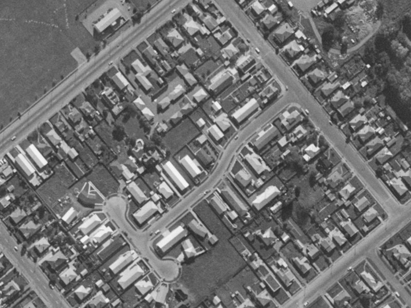 10 Blakehall Place from the air, 1970-1974