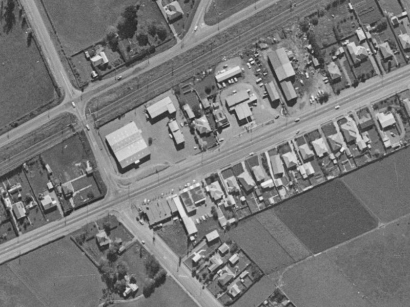 724 Main South Road from the air, 1970-1974