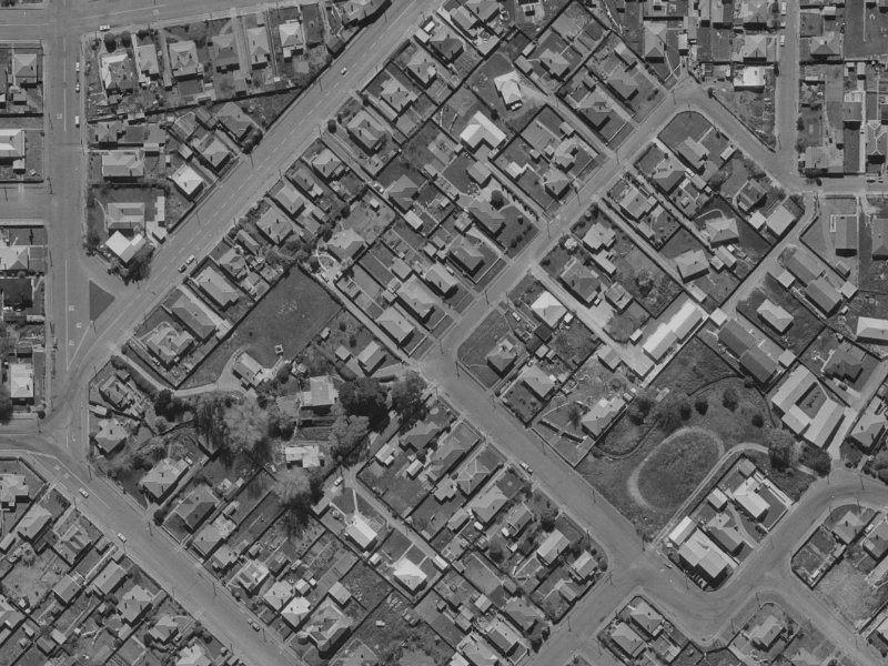 5A Humboldt Street from the air, 1970-1974
