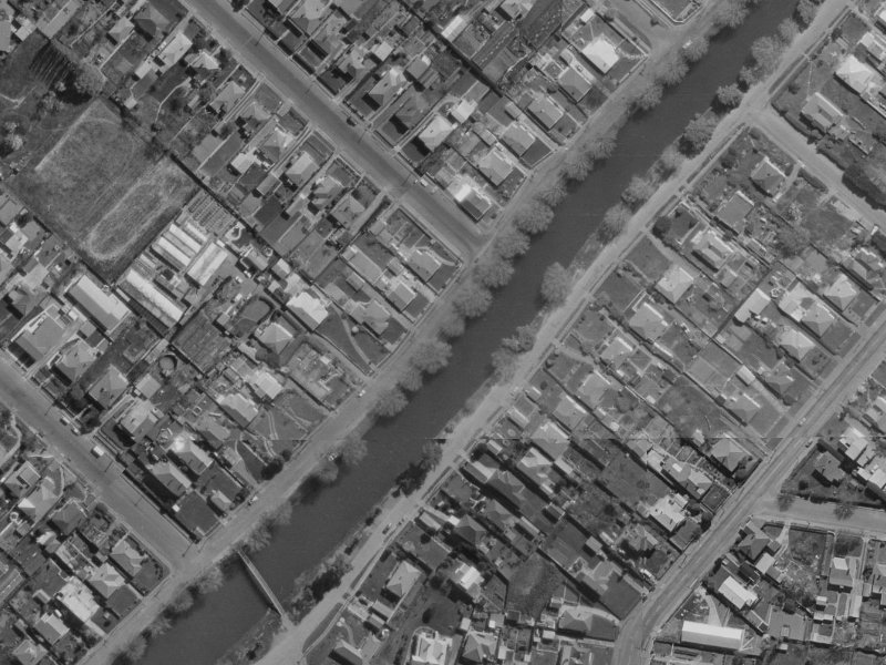 76–88 Richardson Terrace from the air, 1970-1974