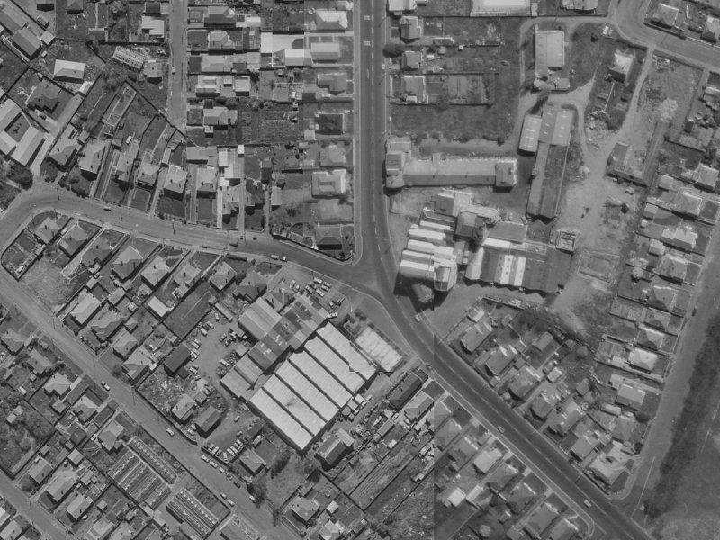 81 Waltham Road from the air, 1970-1974