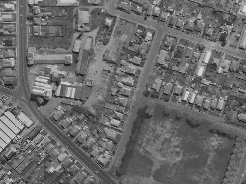 15 Bunyan Street from the air, 1970-1974