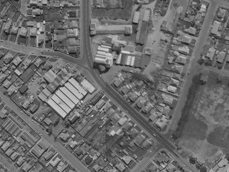 62 Waltham Road from the air, 1970-1974