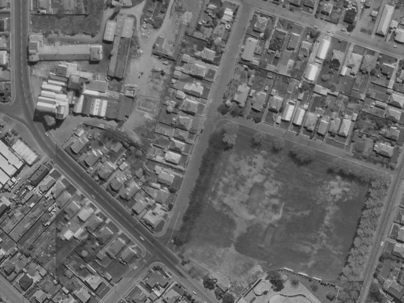11 Bunyan Street from the air, 1970-1974