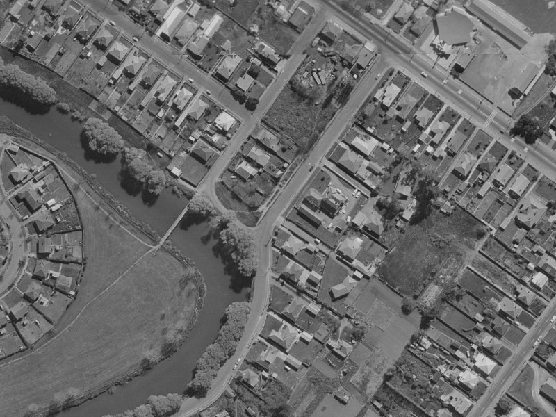 17A Maronan Street from the air, 1970-1974