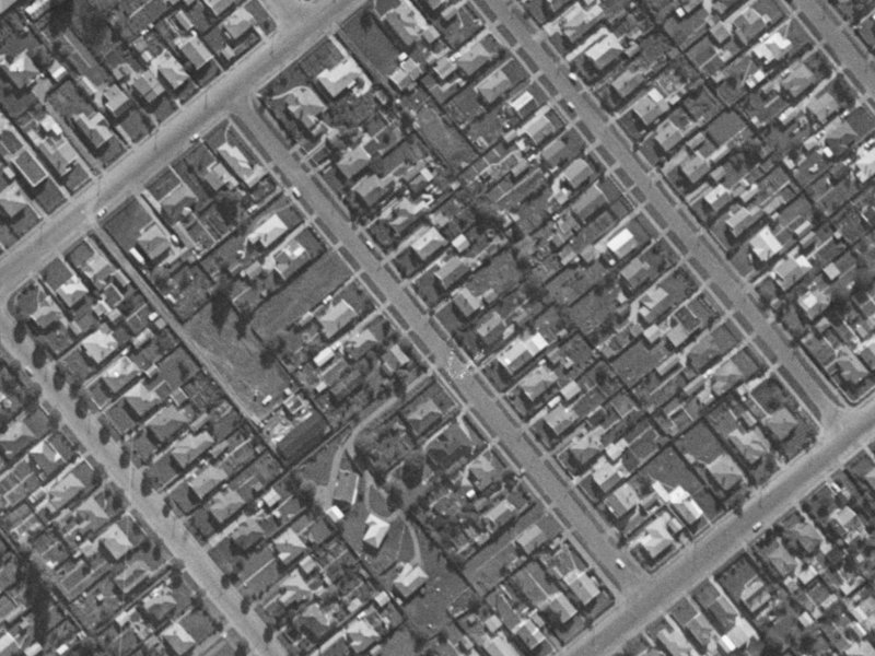 31 Plunket Street from the air, 1970-1974