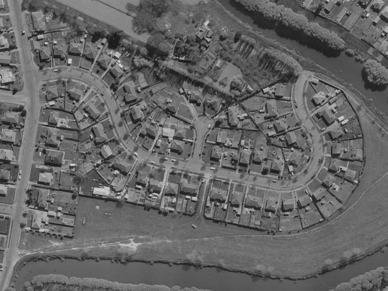 1-7 Davis Place from the air, 1970-1974