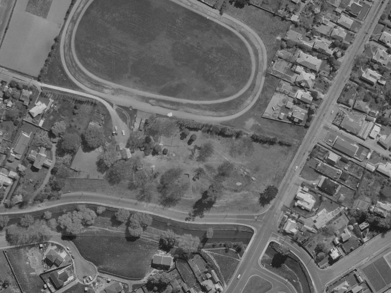 24 Acorn Close from the air, 1970-1974