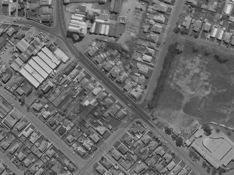 46 Waltham Road from the air, 1970-1974