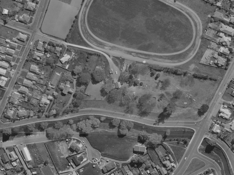 29 Acorn Close from the air, 1970-1974