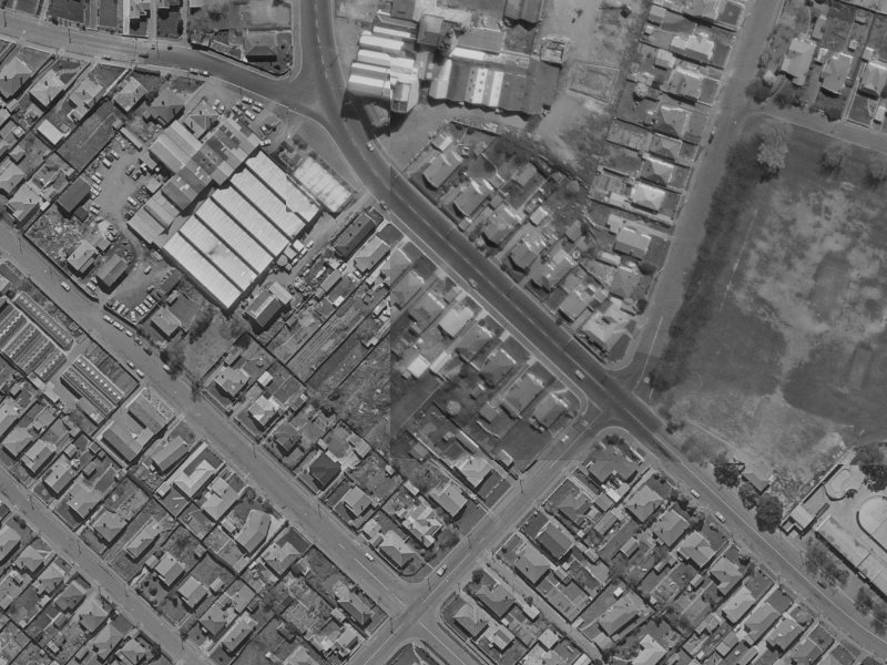 43 Waltham Road from the air, 1970-1974