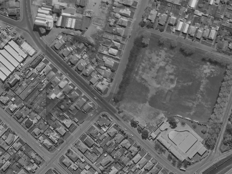 44 Waltham Road from the air, 1970-1974