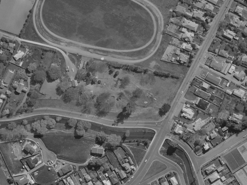 9 Acorn Close from the air, 1970-1974